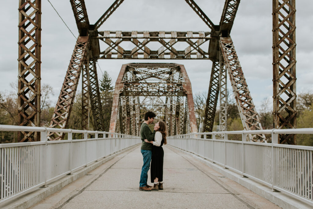 BDI Bridge Drive-In couples photos