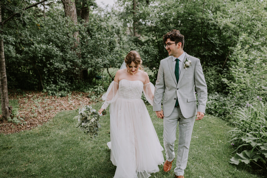 Intentional Wedding day moments - a first look at the Ralph Connor House
