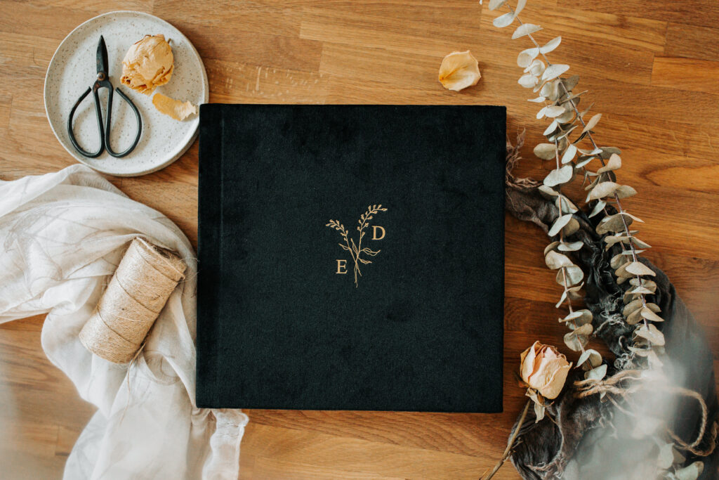 Winnipeg wedding albums 
